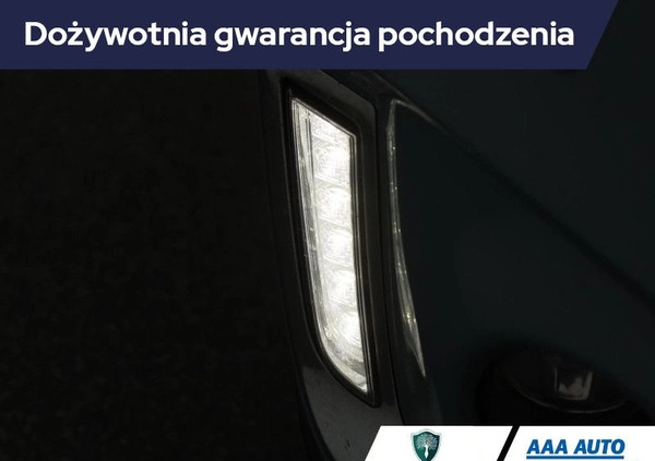 Suzuki Vitara cena 88000 przebieg: 46823, rok produkcji 2019 z Poddębice małe 254